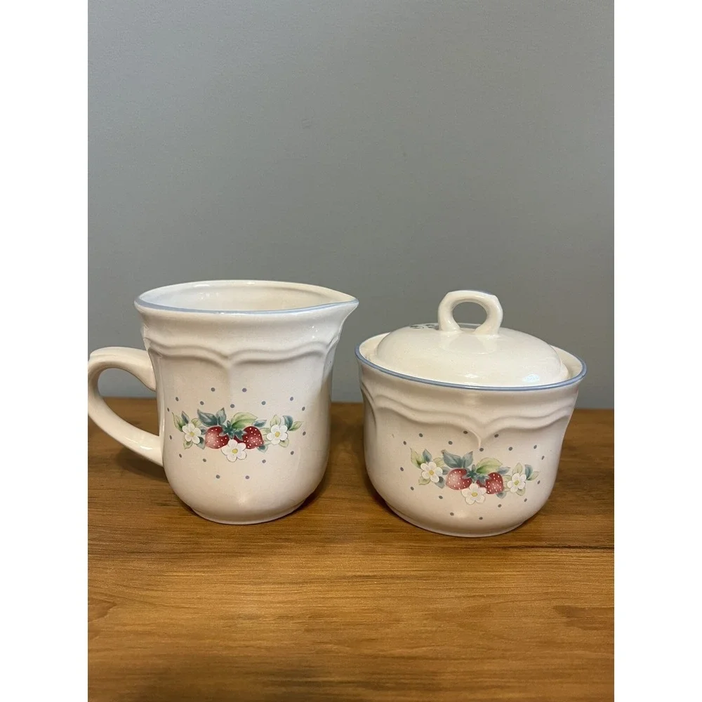 Vintage International Stoneware Japan‎ Sugar Bowl/Lid Creamer Cup